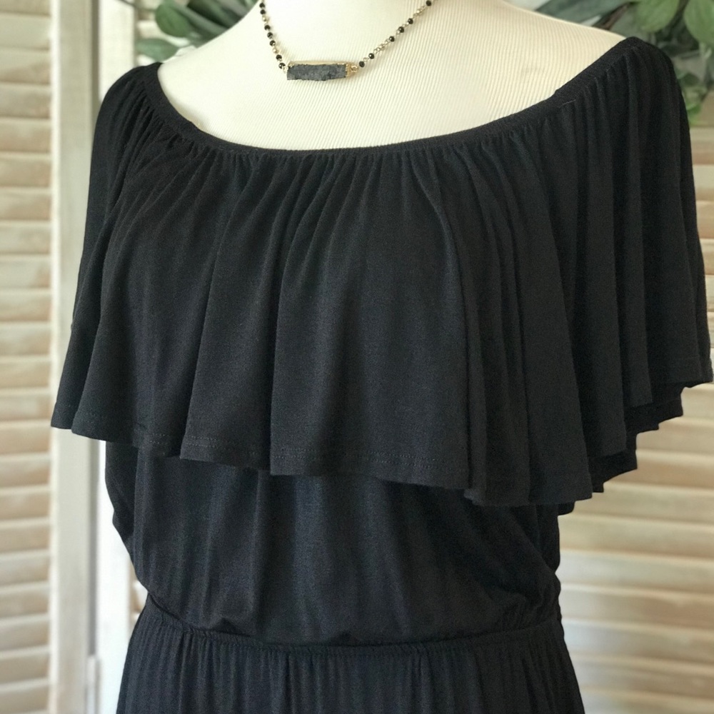 ✴️LAST ONE✴️ SIZE 3X -CURVY RUFFLE MAXI DRESS - Picture 5 of 8